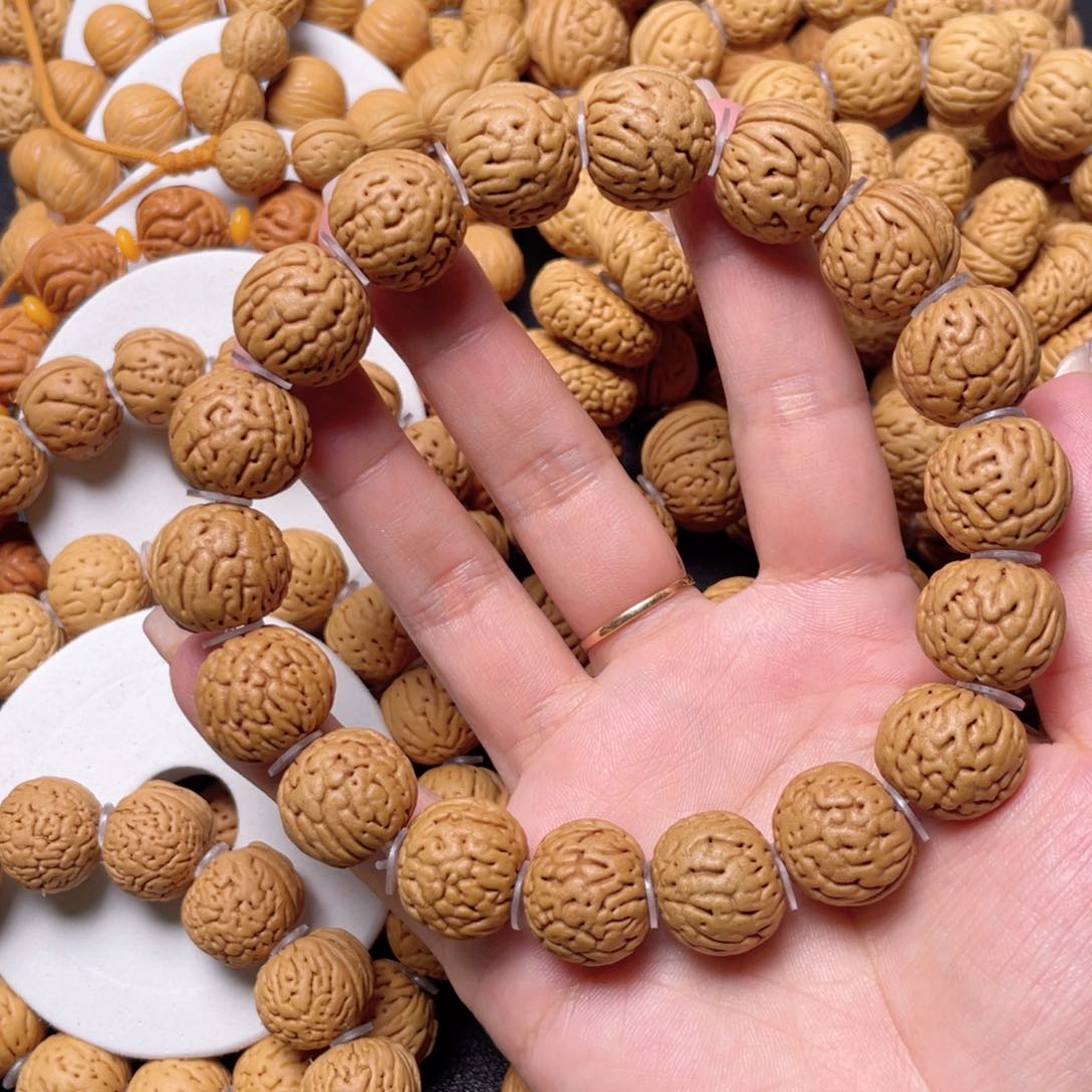 桃核手串阜***哥金丹手持