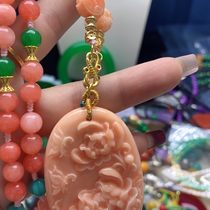 玛瑙/玉髓颈饰合金吊坠