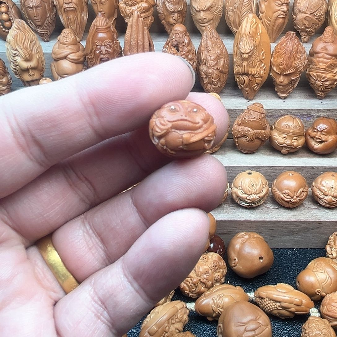 猴头核桃吊坠17金蟾福利