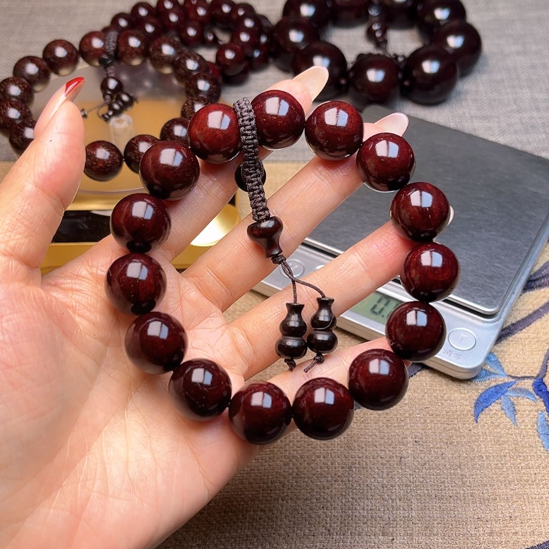 檀香紫檀（小叶紫檀）1.5 15颗