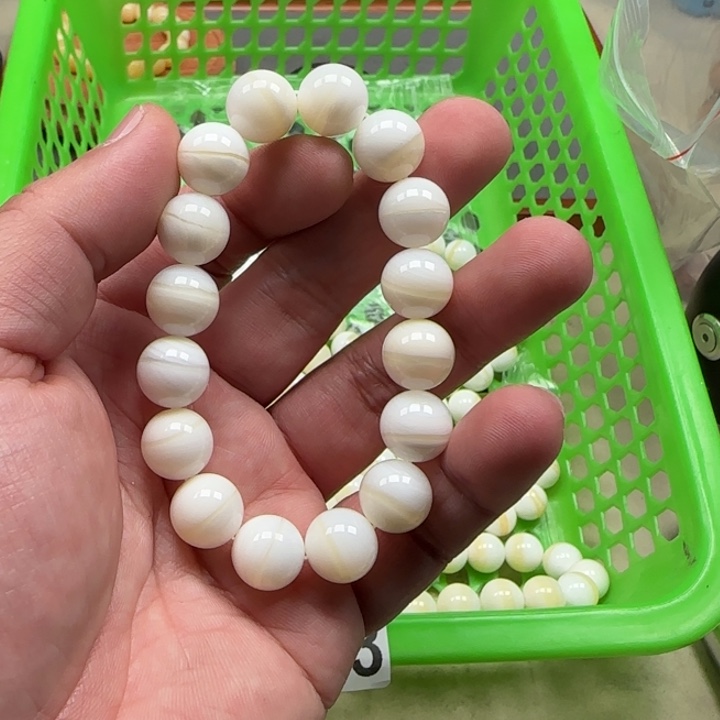 白玉菩提吊坠锋**岳玉化3323