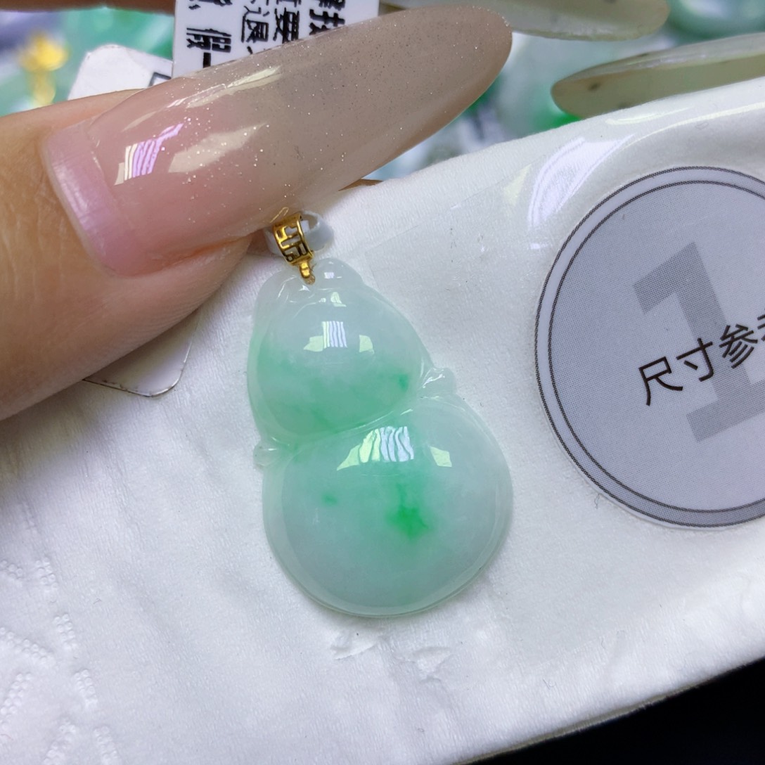 翡翠18K金镶嵌颈饰天然缅甸翡翠a货百元以上9元证书费自理