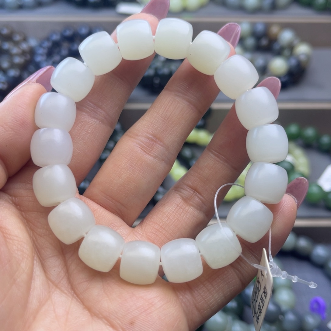 和田玉手链未镶嵌