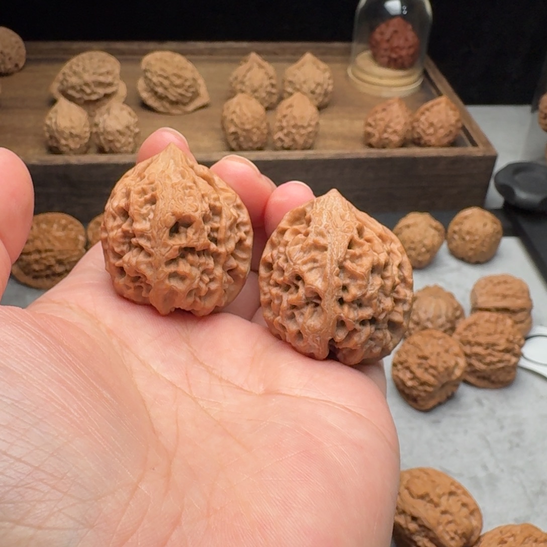 文玩核桃吊坠太行龙纹【3506】