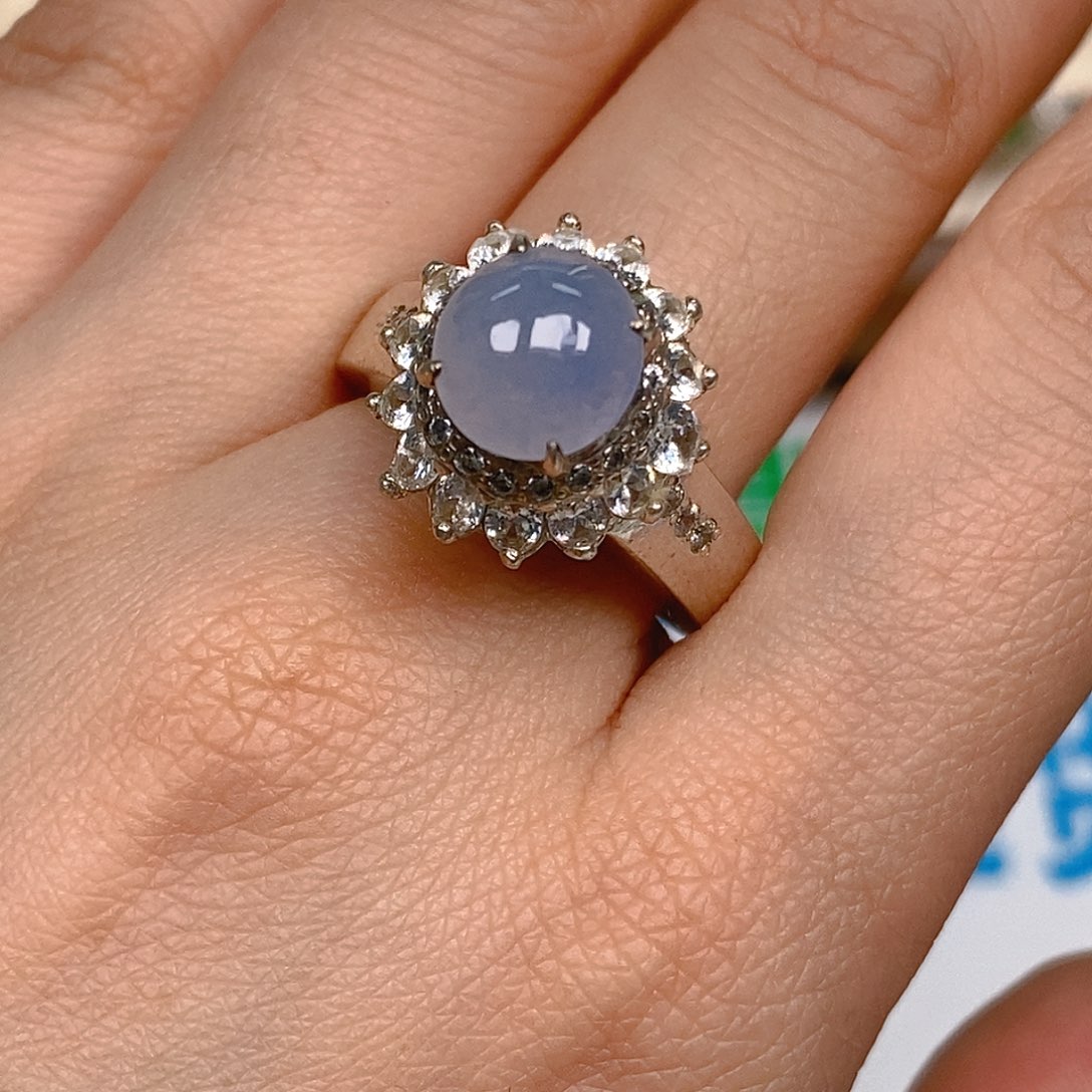 翡翠戒指未镶嵌翡翠