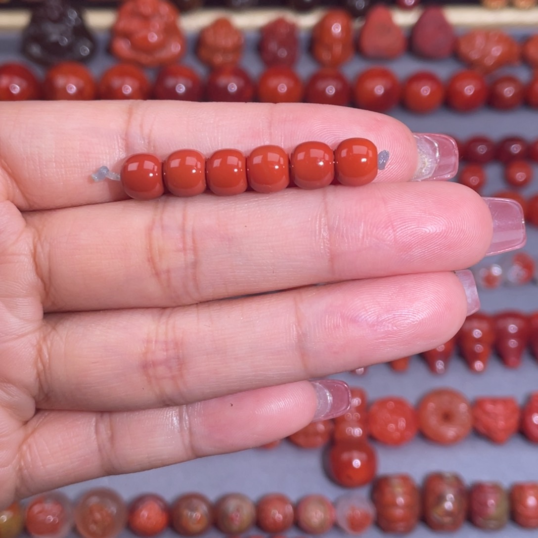 南红玛瑙弟子珠未镶嵌凌**衡