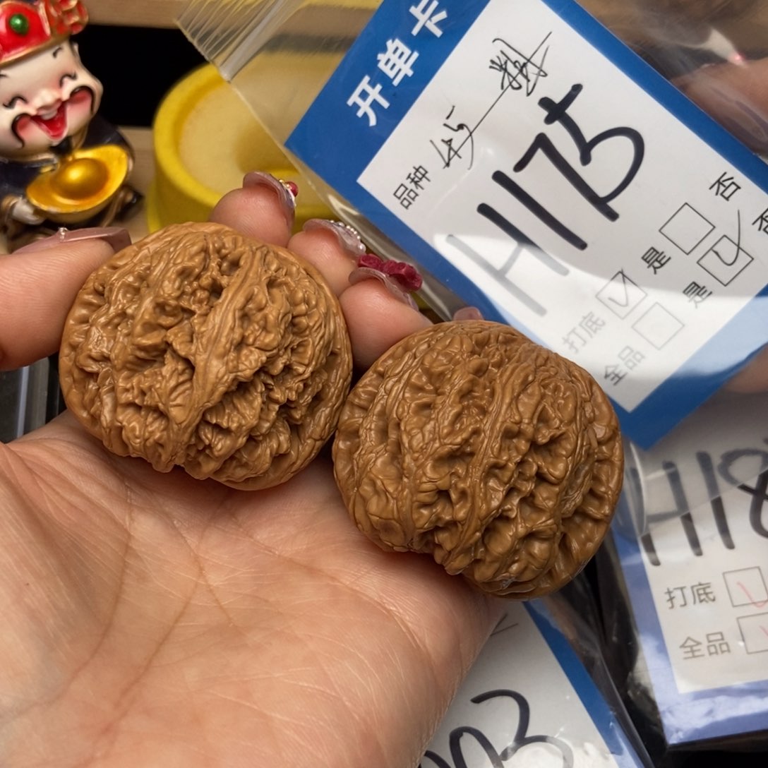 桃核吊坠核桃粗筋