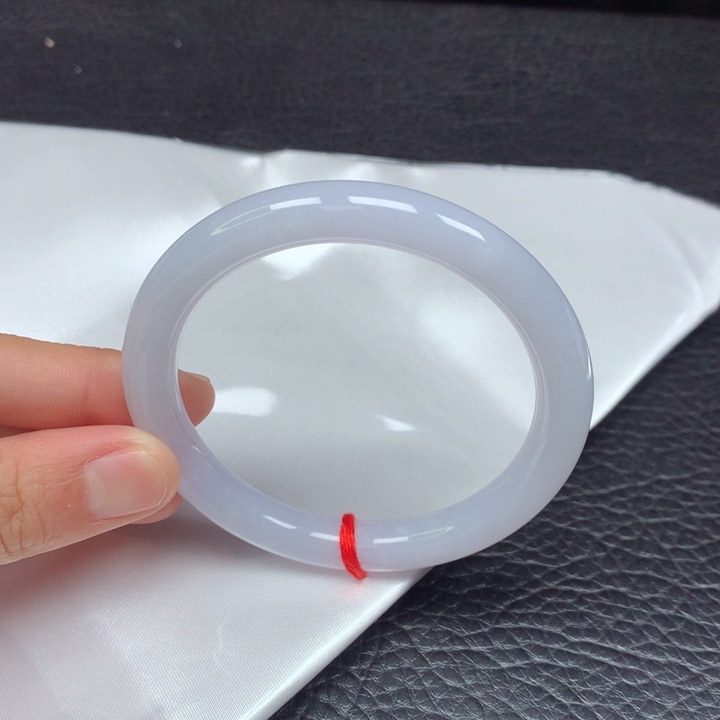 翡翠手镯（圆镯）未镶嵌