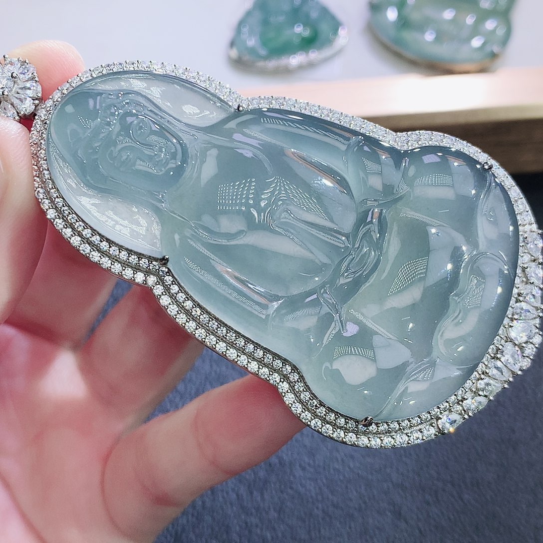 翡翠银S925镶嵌颈饰翡翠