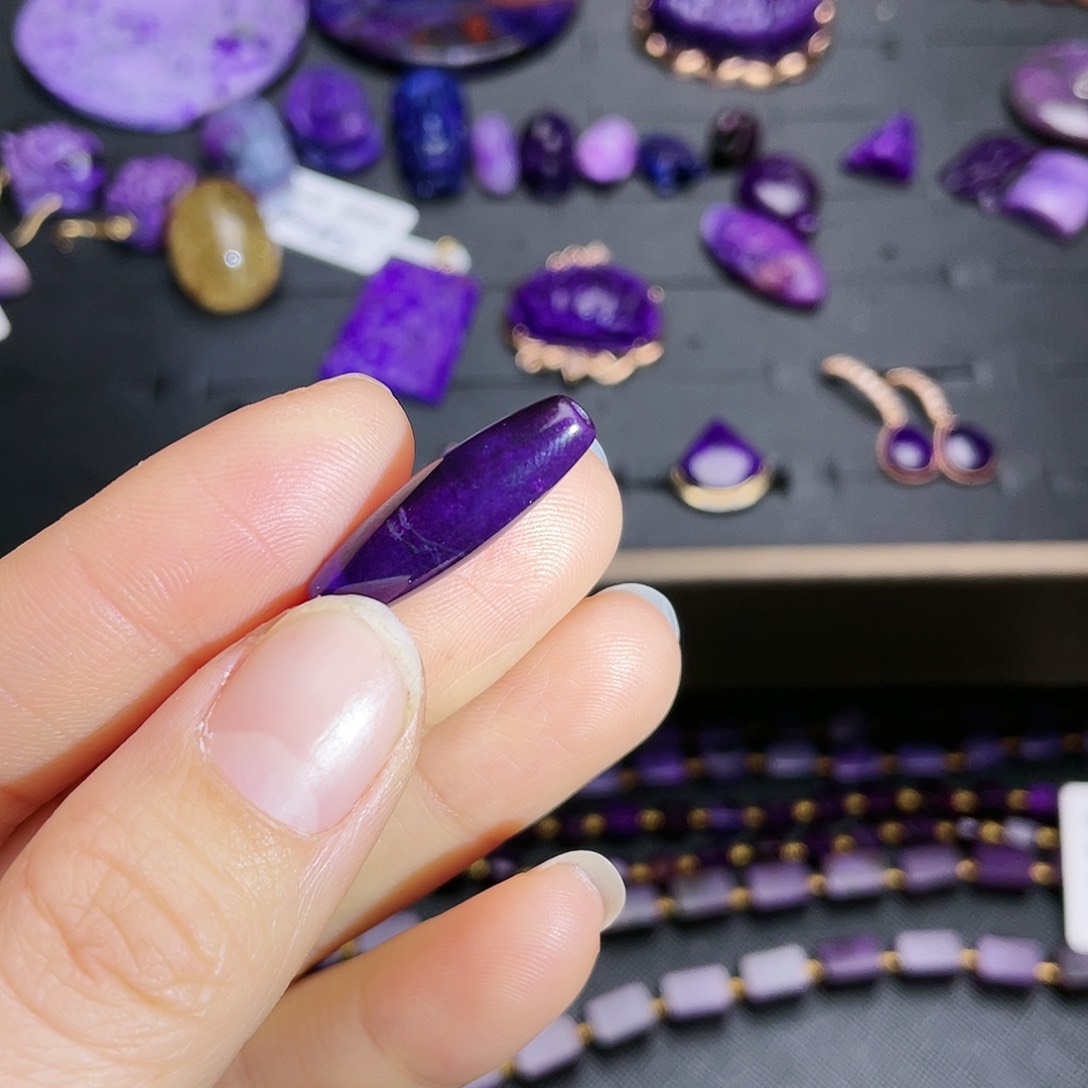 苏纪石（舒俱来）通孔未镶嵌