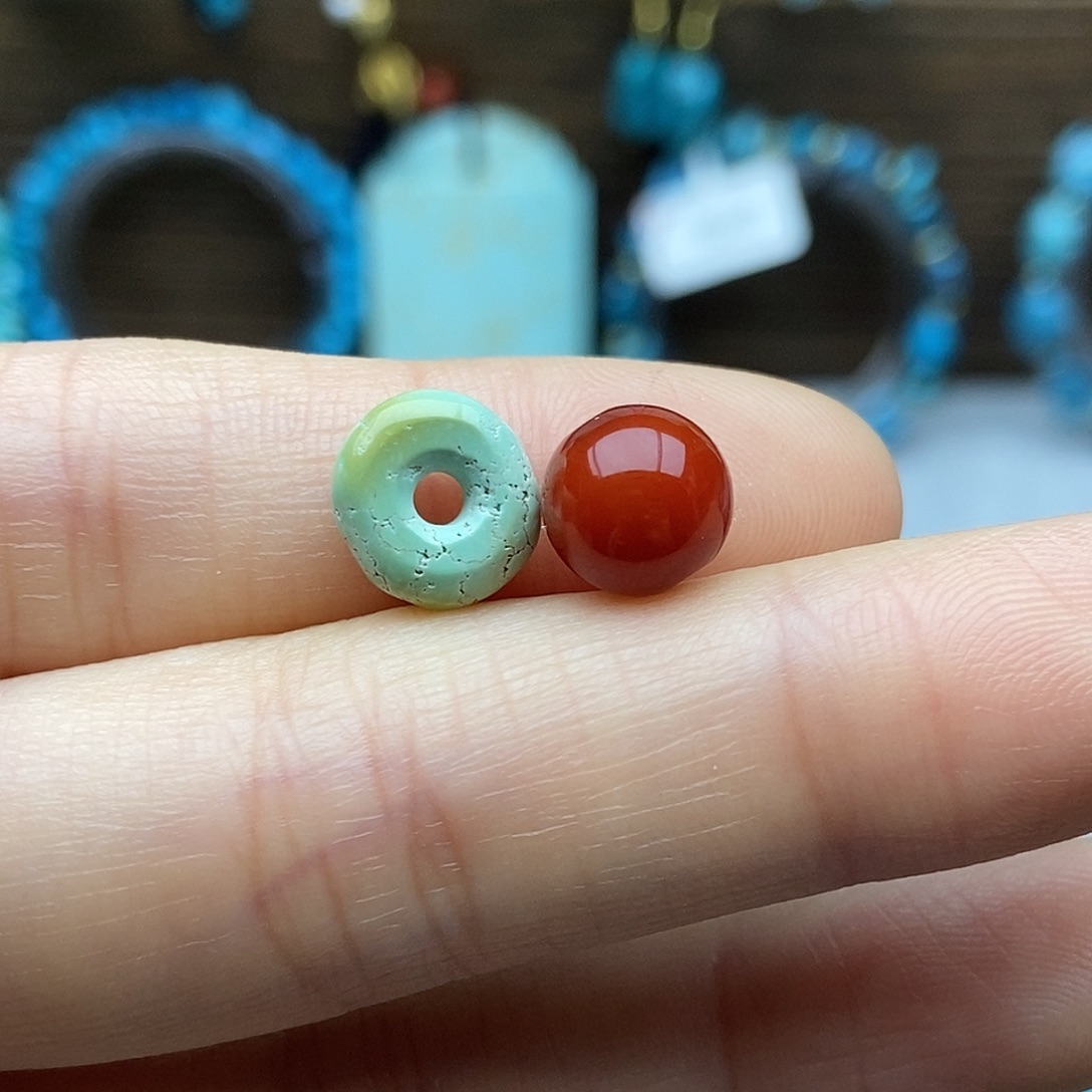 南红玛瑙未镶嵌俏色扣子