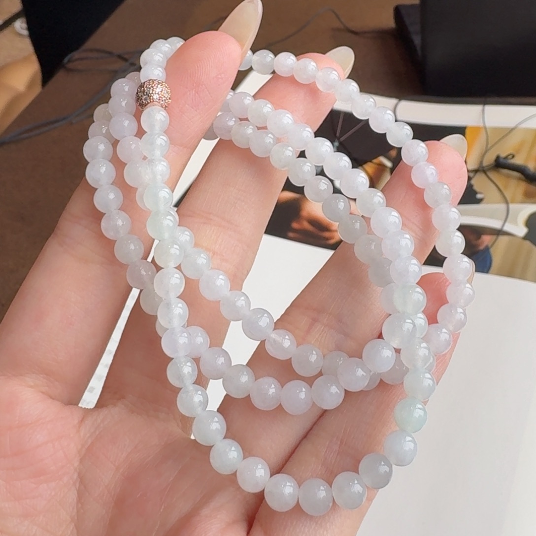 翡翠颈饰未镶嵌J**O翡翠小米珠