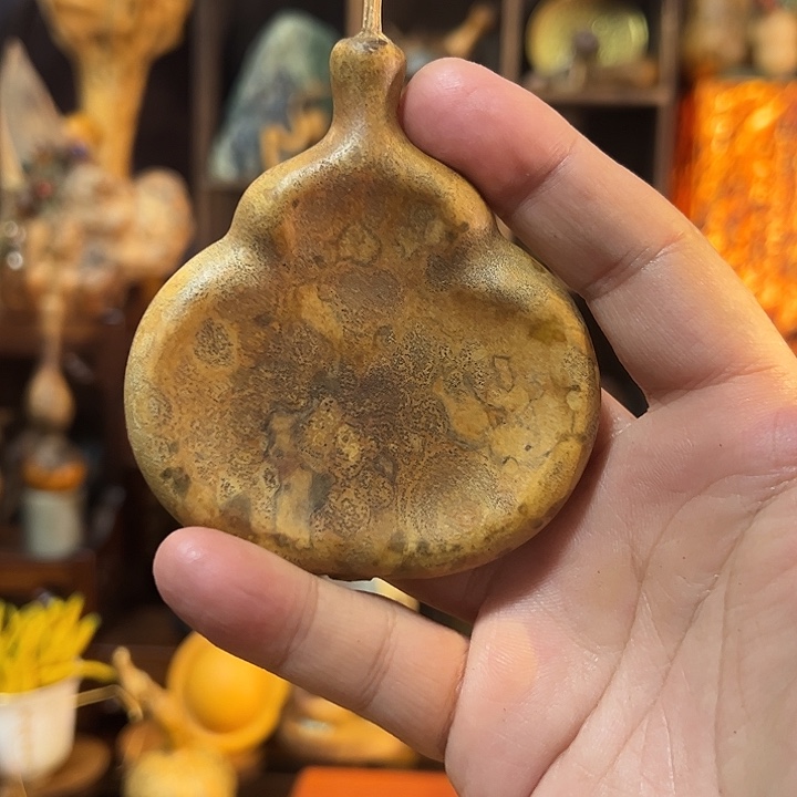 葫***人大叶紫檀（黑酸枝木类）