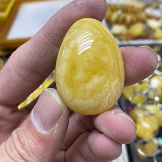 蜜蜡裸石未镶嵌吊坠