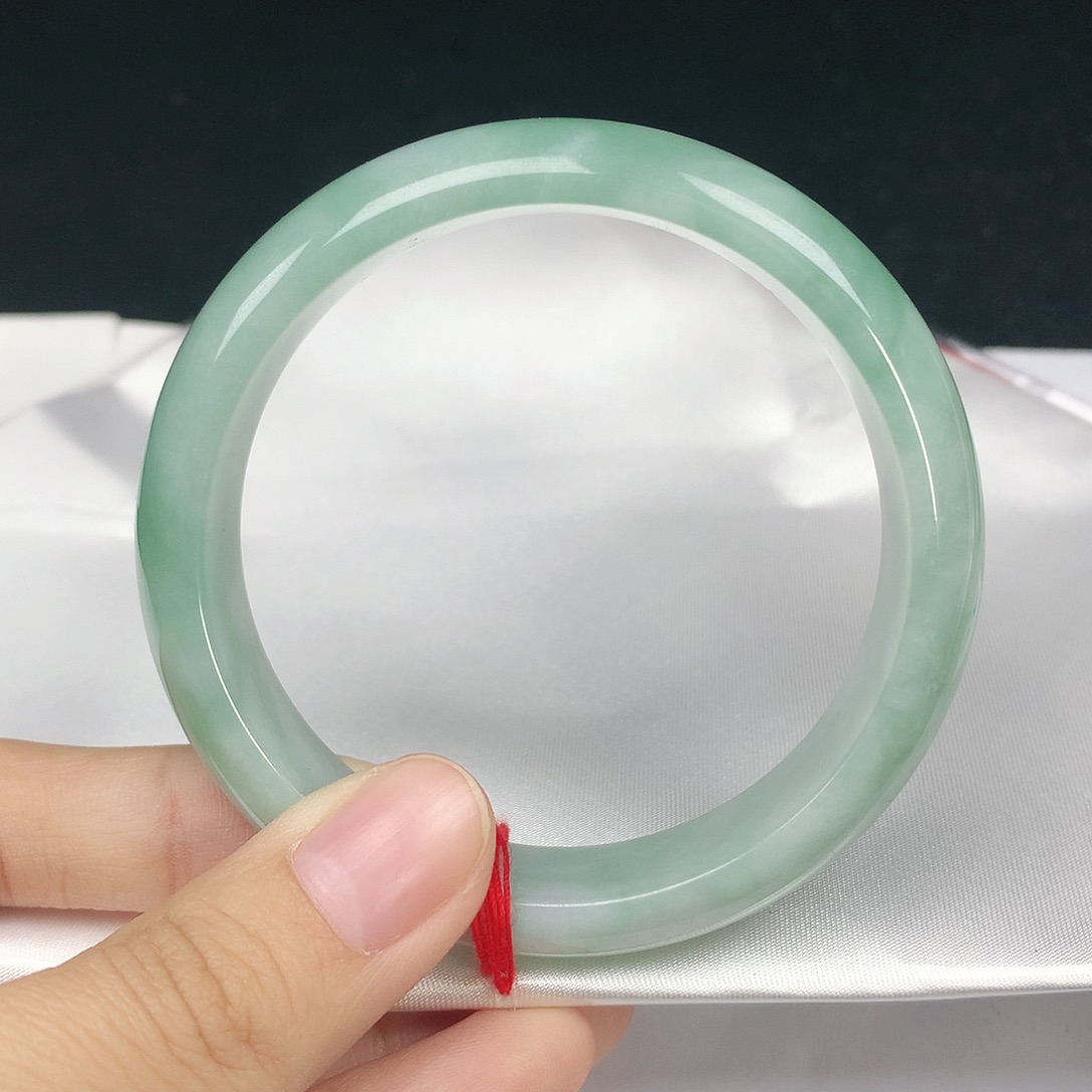 翡翠手镯未镶嵌4215正