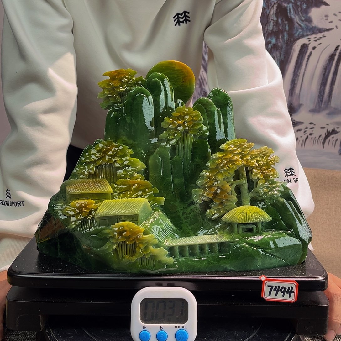 用***9玉玉摆件多色带底座