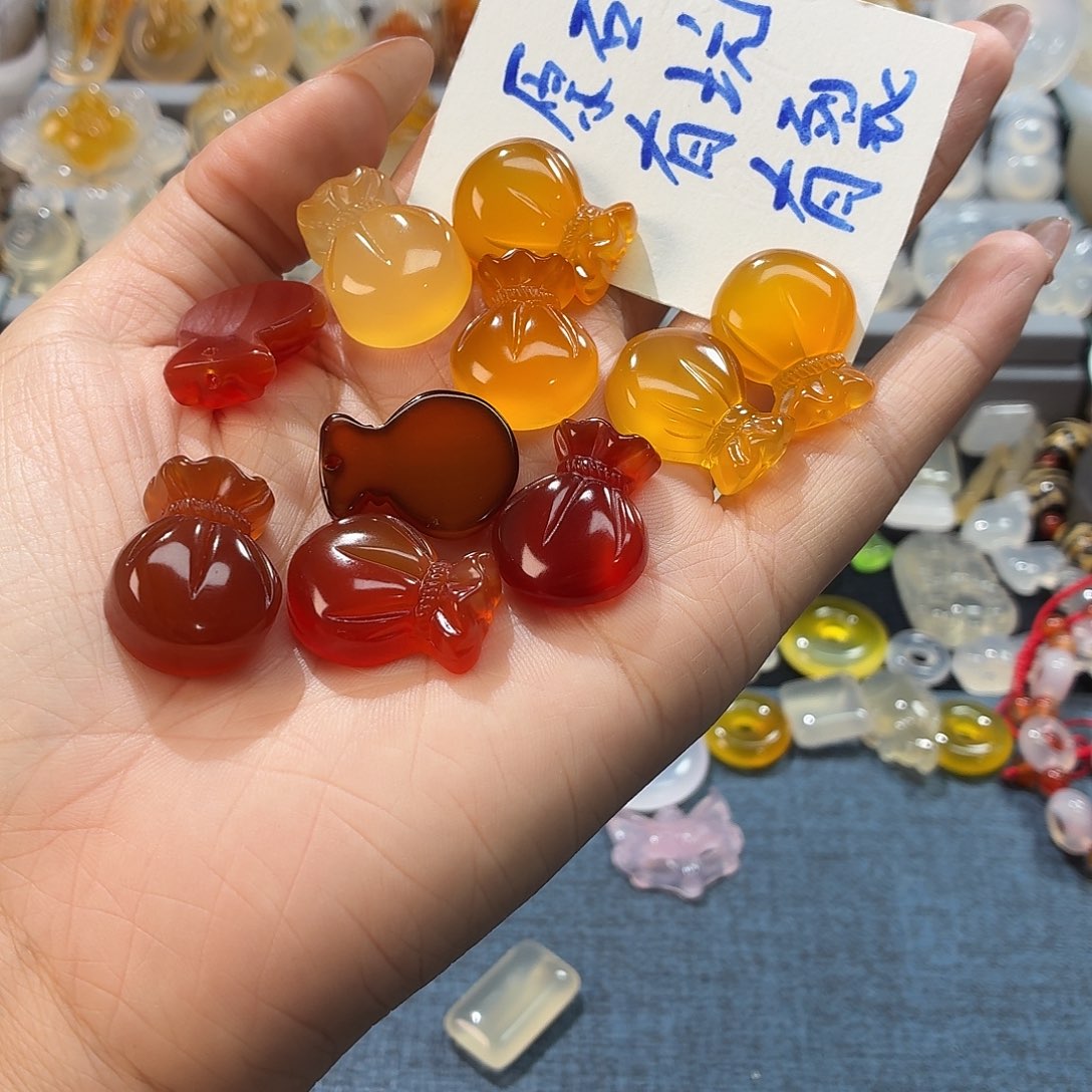 玛瑙/玉髓未镶嵌颈饰