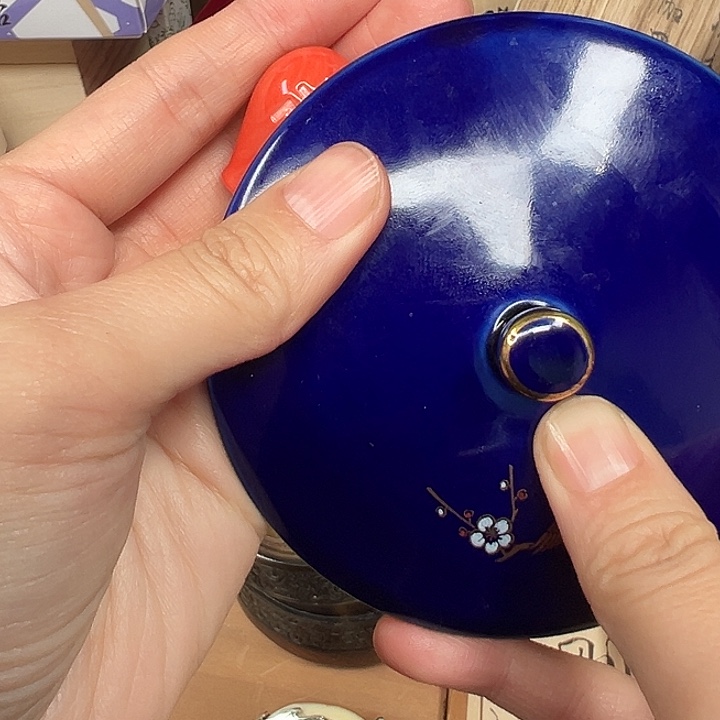 瓷器工艺品陶瓷器皿大*狼