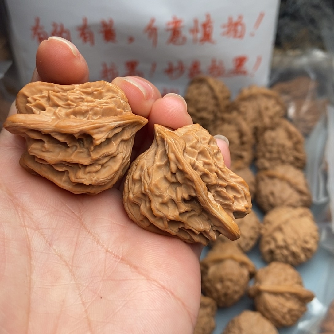 文玩核桃把件小鸟1