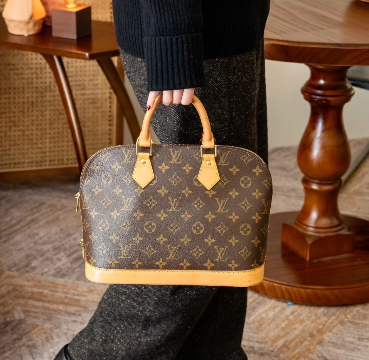 95新 LouisVuitton/路易威登 珍甄 老花贝壳手提包 67081
