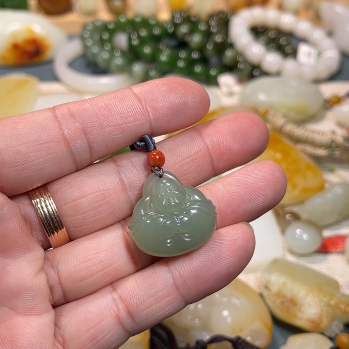 和田玉手链未镶嵌