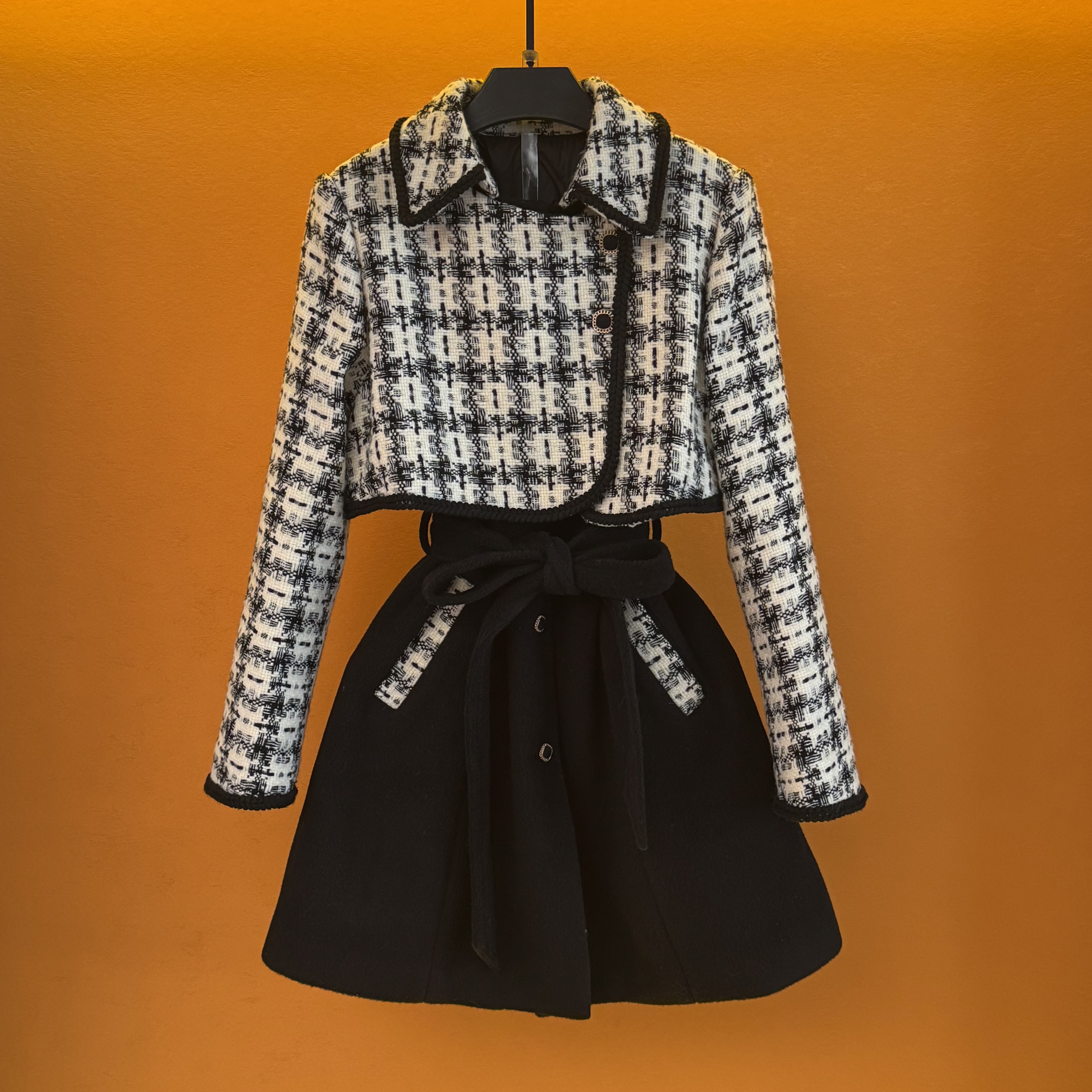 【L】设计师轻奢气质小香风冬季时尚女士收腰羽绒服中长款  A022