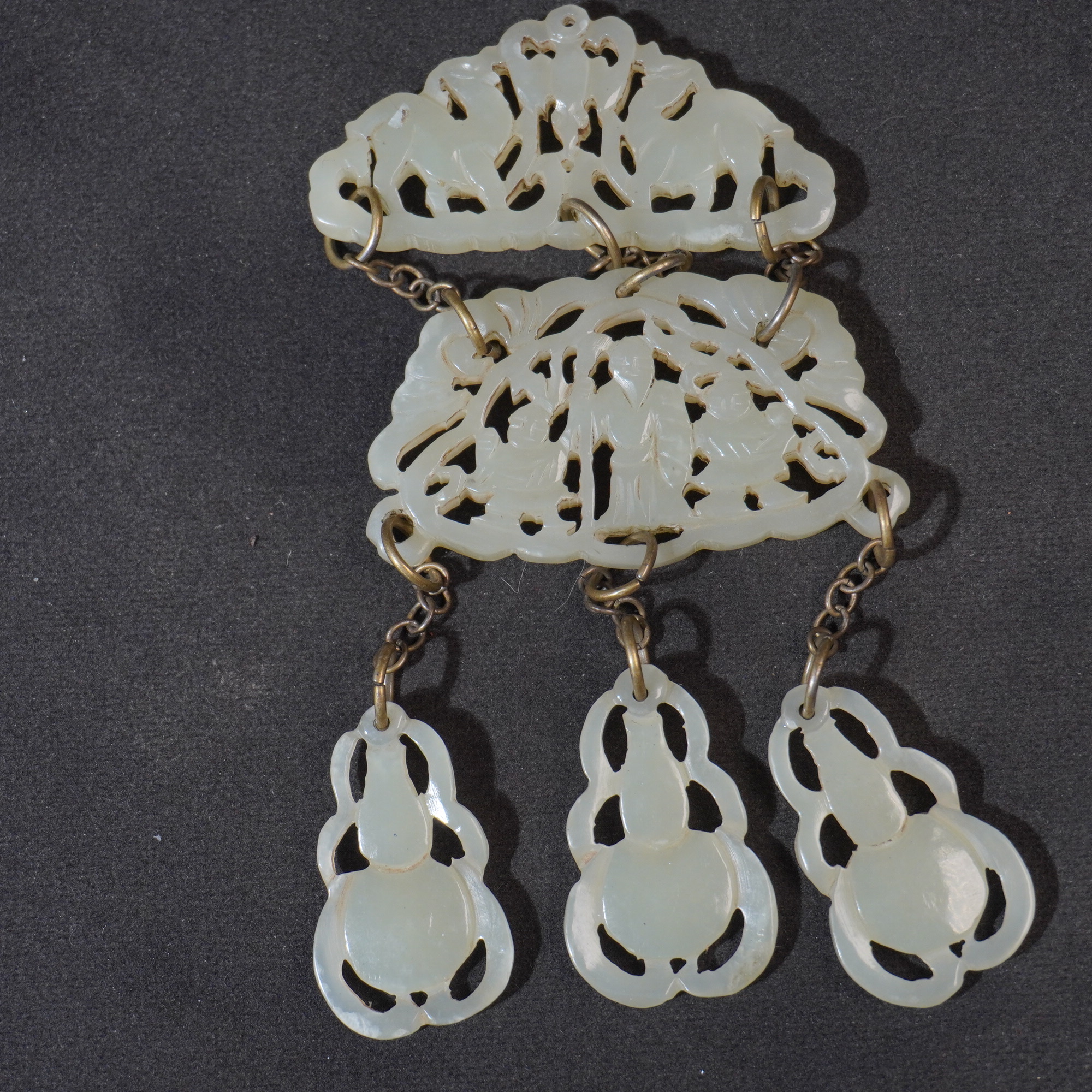 5NK119 清 和田玉组佩