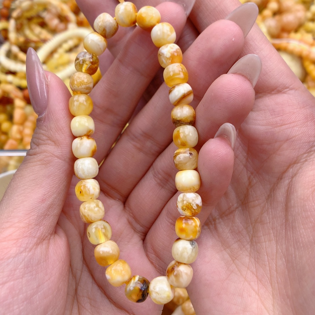 琥珀未镶嵌珠宝奇石