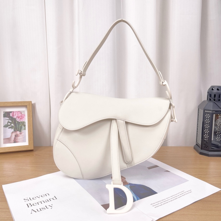 95新 DIOR/迪奥 【九筒奢品】马鞍/腋下包/9950