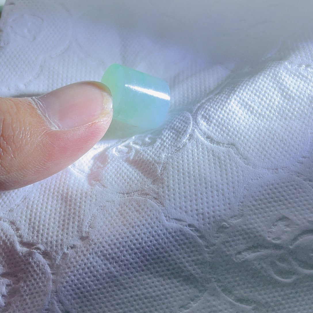 定制翡翠未镶嵌天然翡翠雕刻定制