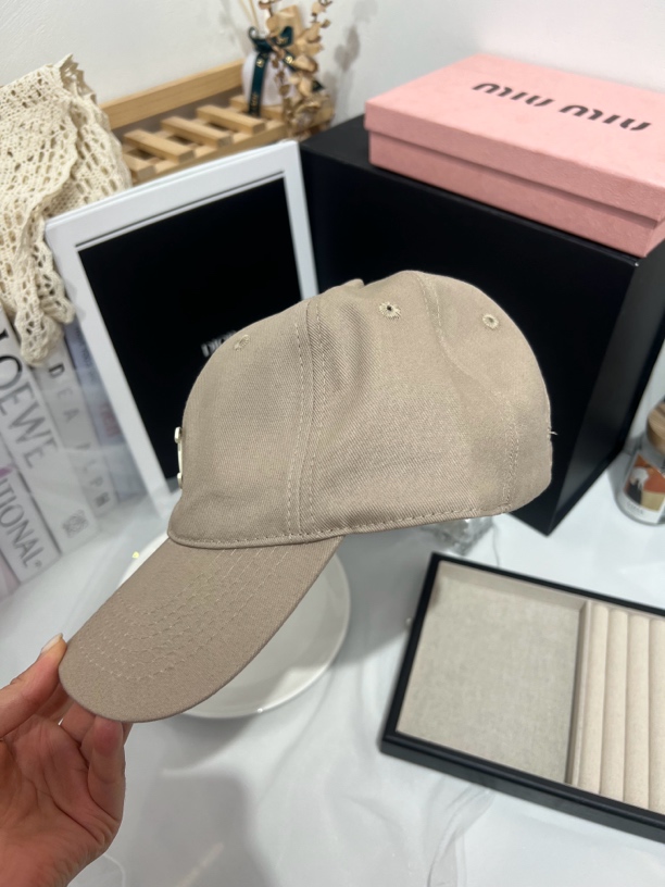 418-13奶茶色小香香发夹帽帽