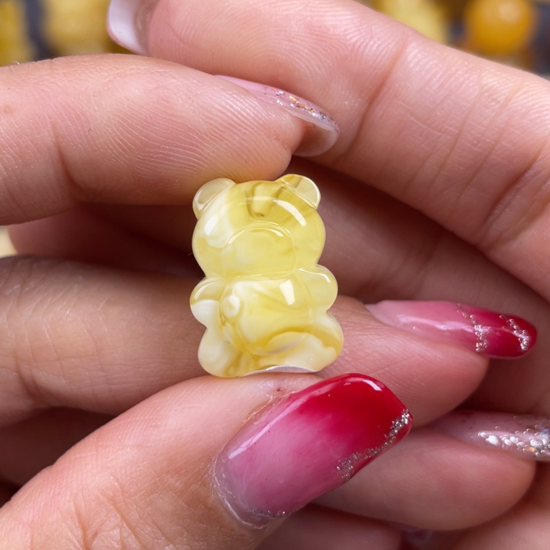 琥珀裸石未镶嵌蜜蜡