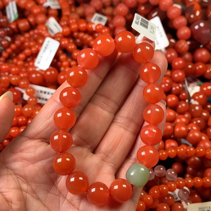 南红玛瑙手链未镶嵌