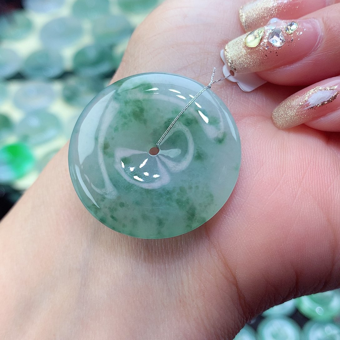 翡翠颈饰未镶嵌3尺寸32.4-5.3