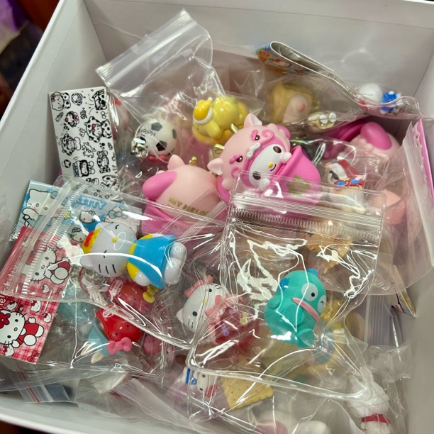 【无聊潮玩补U拍】直播间自选萌粒不满20记得补U