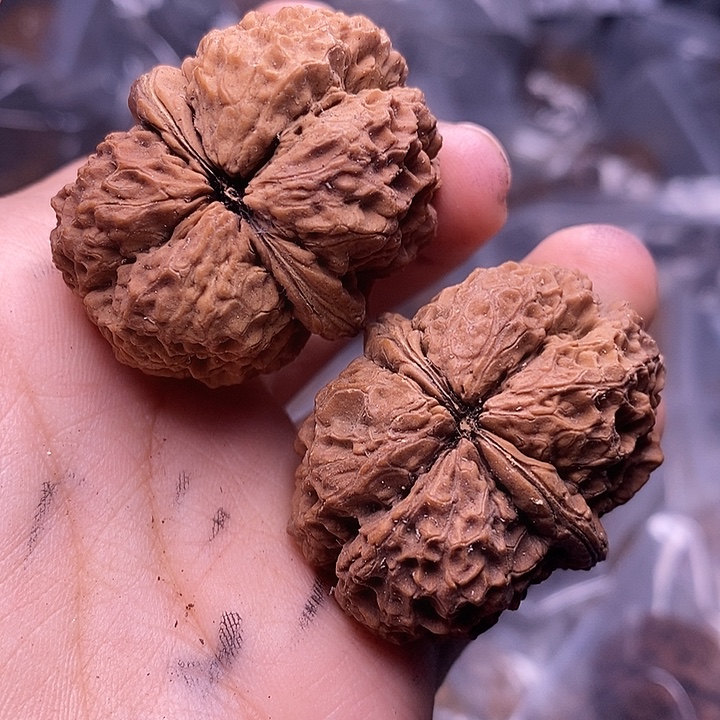 文玩核桃把件   124