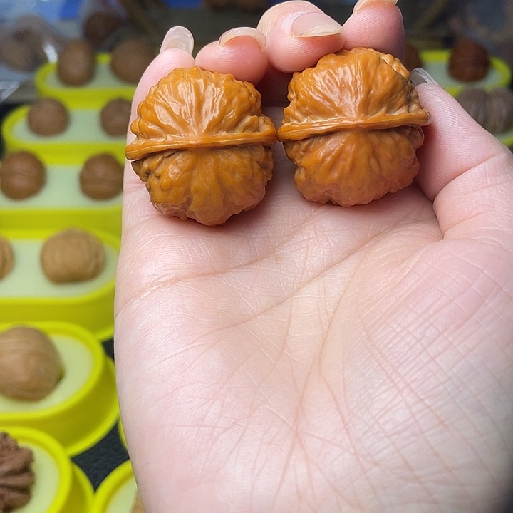 阿***健吊坠文玩核桃蚂蚁纹