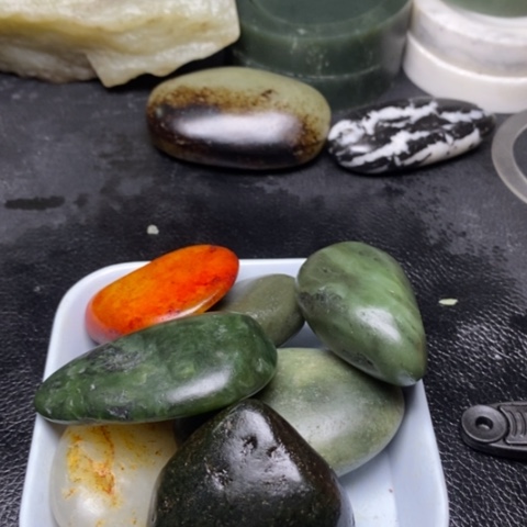 和田玉珠宝奇石未镶嵌