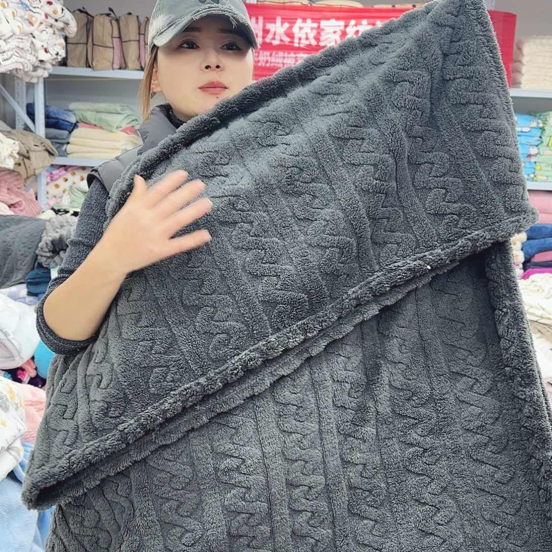 羊驼毛180.200塔夫绒剪花毯速热