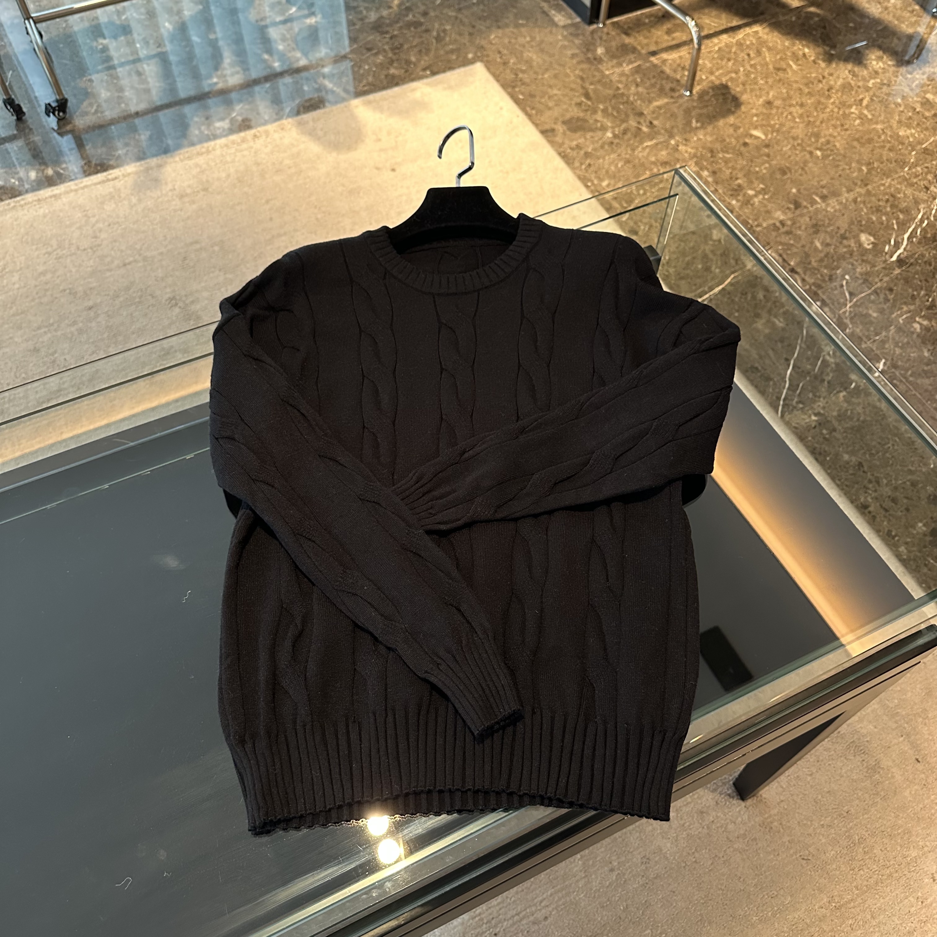 秋冬麻花针织简约纯色套头毛衣 J000069