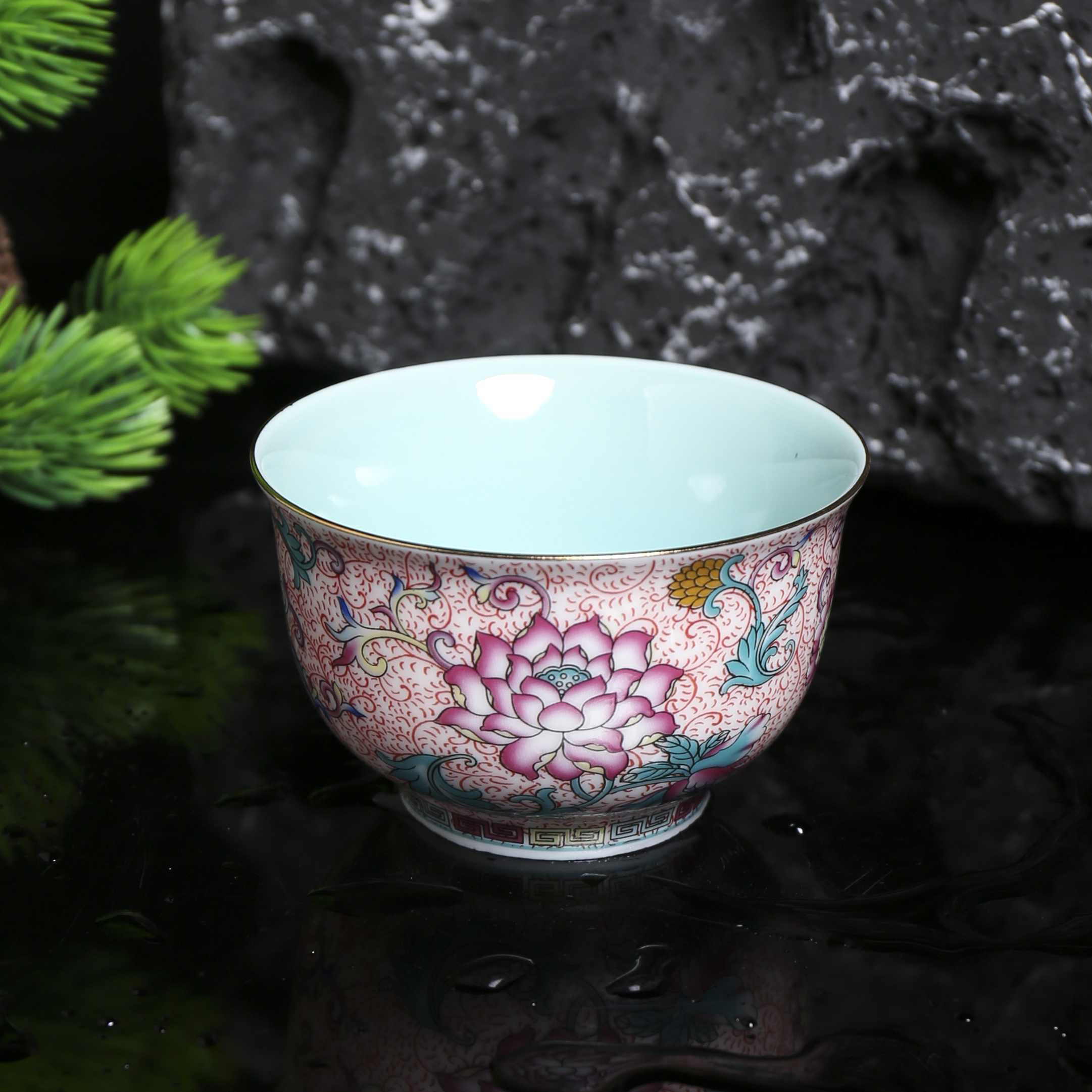 【西泠上新】珐琅釉缠枝纹主人杯（粉色） HX0353