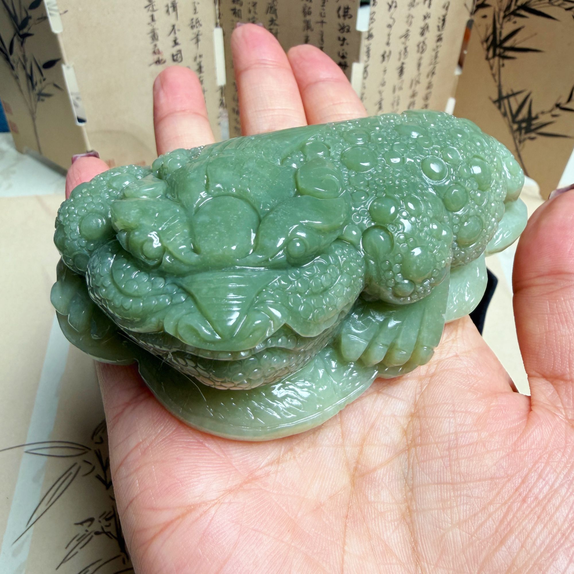 天然和田玉三脚金蟾摆件招财纳宝送礼送朋友长辈生日礼物