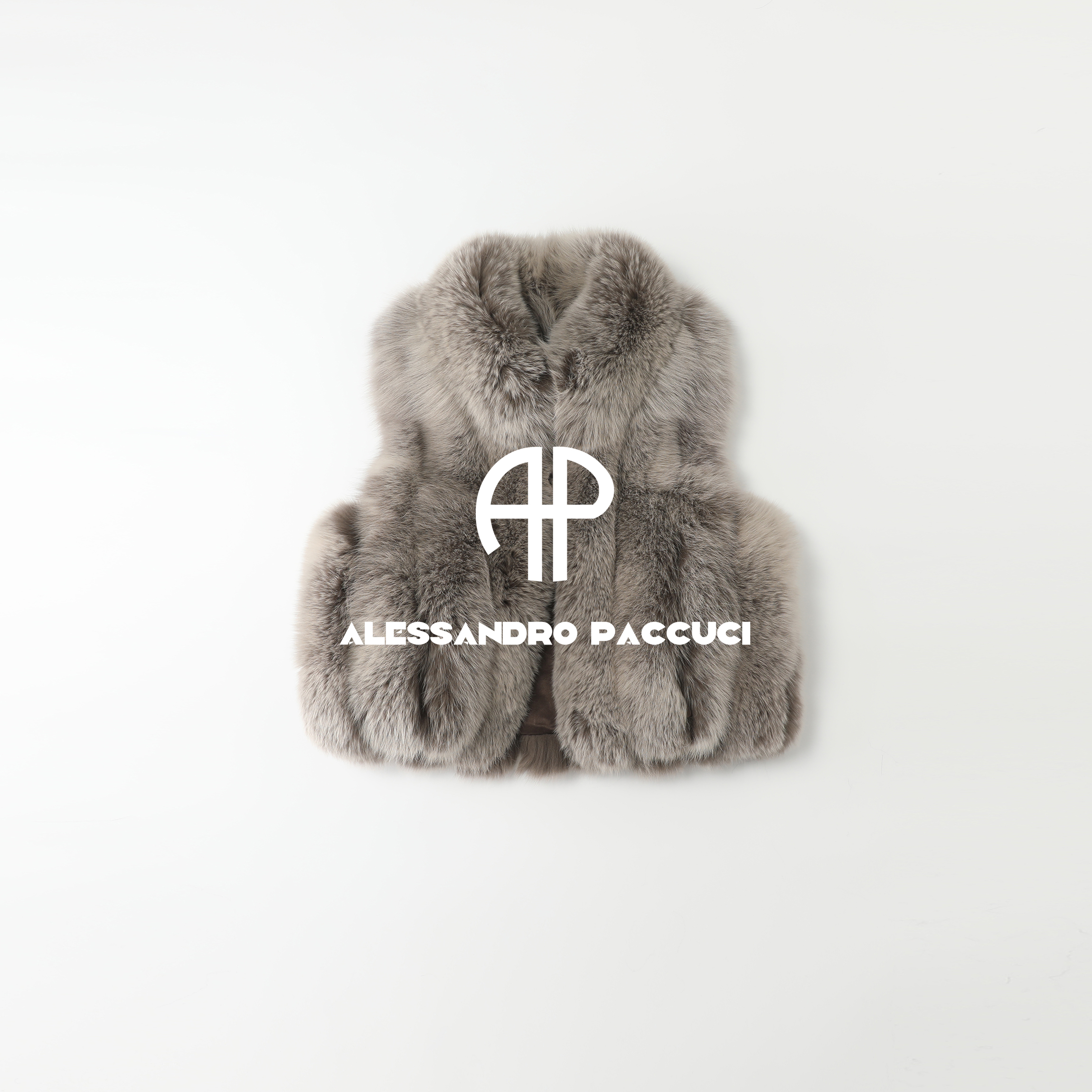 AP洛哥54078CC【雪山飞狐】黑标系列/进口狐狸毛时尚温暖短皮草马甲