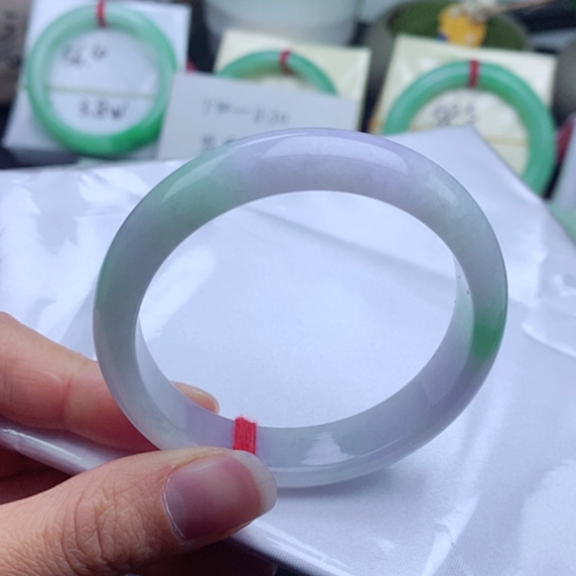 【闪购商品】翡翠手镯未镶嵌           正圈52春菜