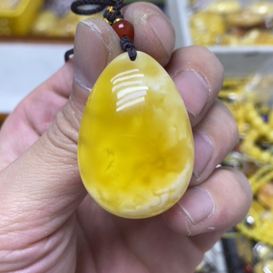 蜜蜡裸石未镶嵌吊坠