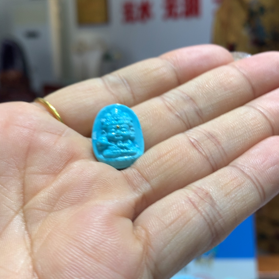 绿松石配饰未镶嵌