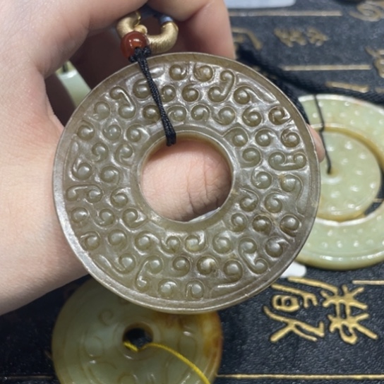 和田玉（糖玉）未镶嵌颈饰A****空