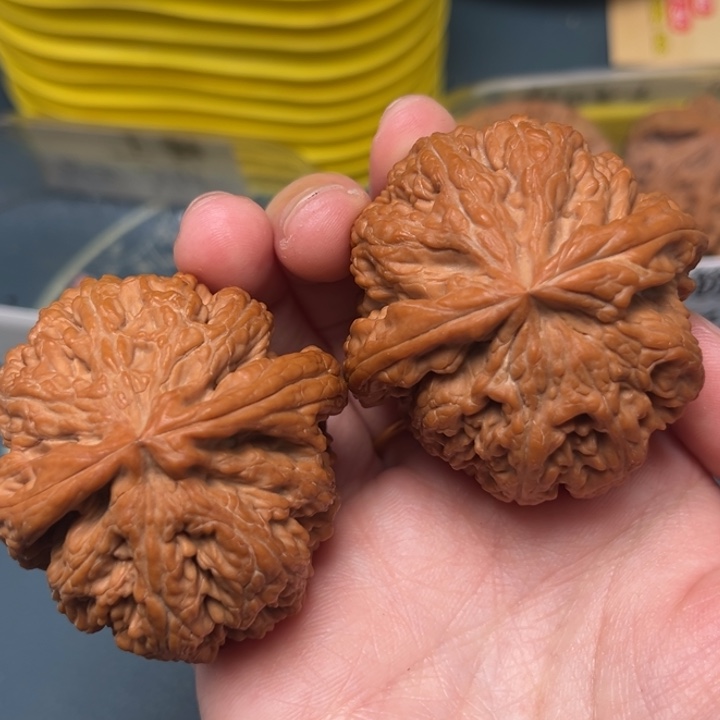 用***4文玩核桃吊坠46-27581-05