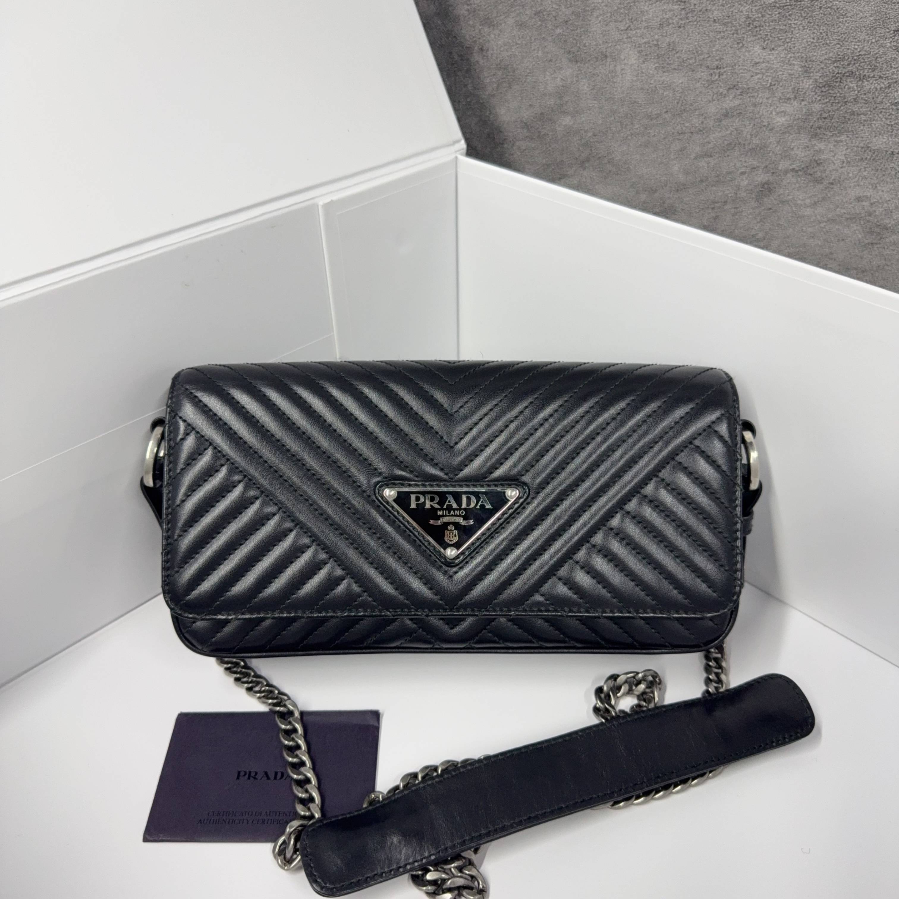 95新 Prada/普拉达 安安/箱包/TYP882512270101