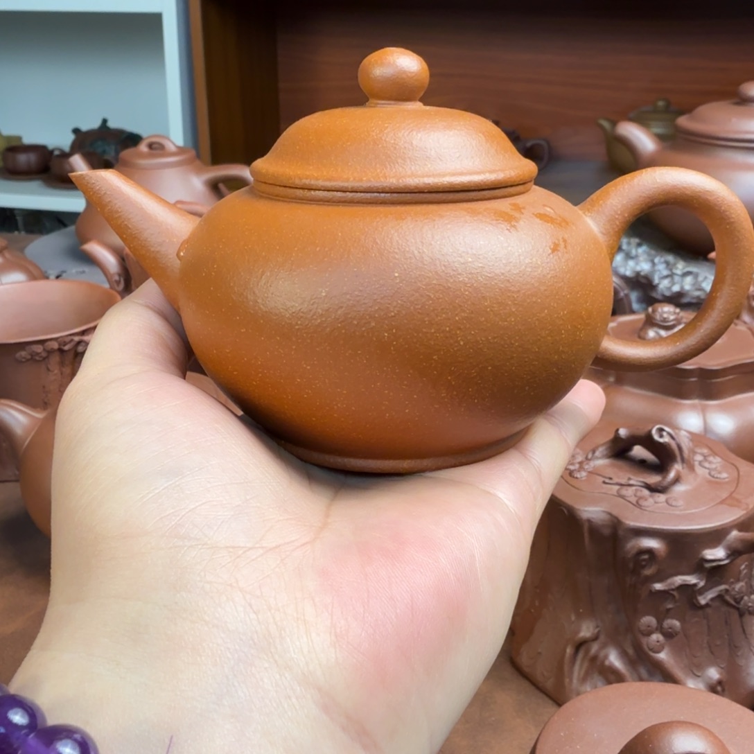 我***》茶壶紫砂半手工红降坡
